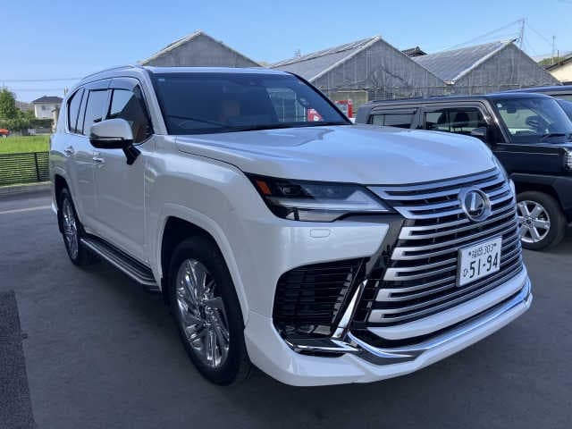 LEXUS LX　ＬＸ６００ EXCUTIVE
